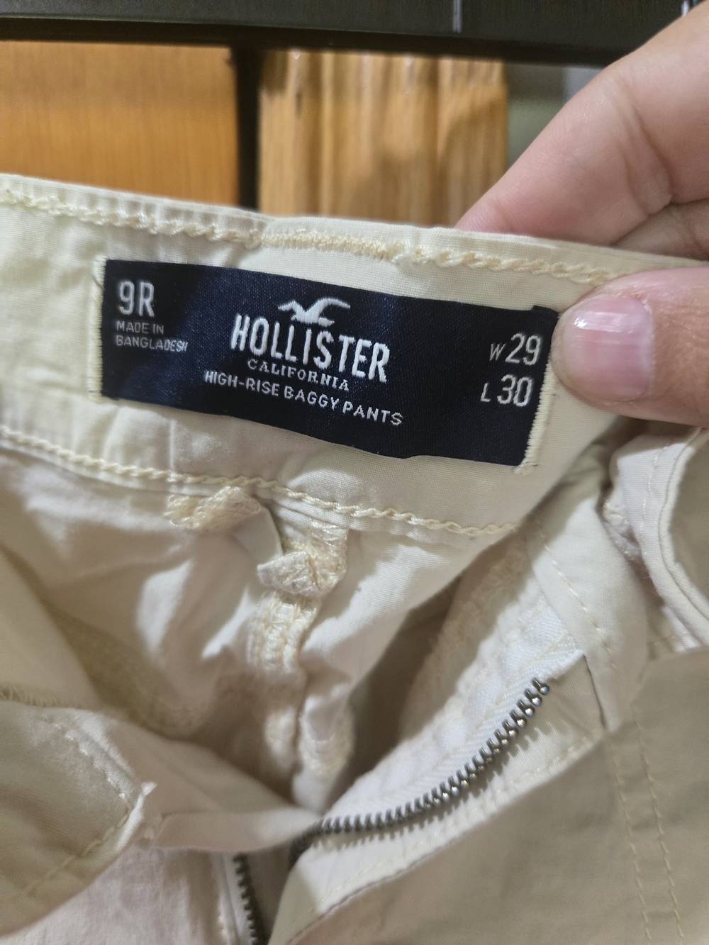 Hollister Cream Cargo Pants